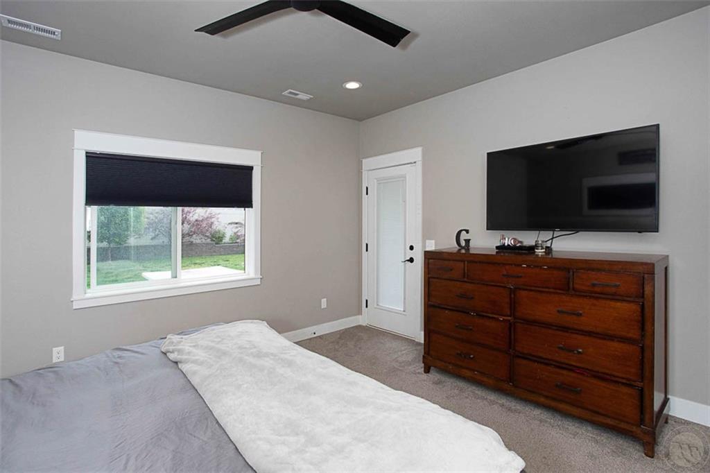 2705 Cornell Circle Property Photo 17