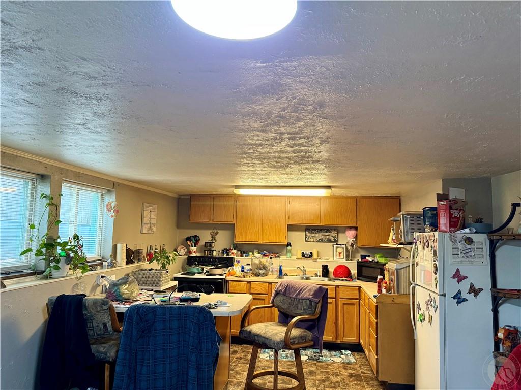 611 Custer Ave Property Photo 16