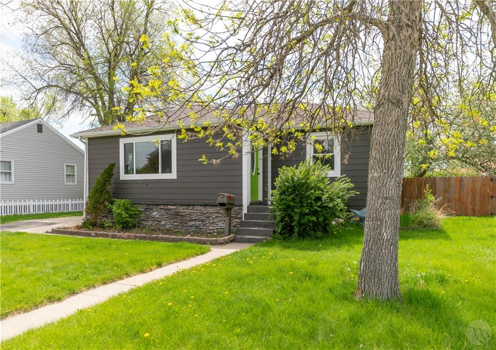 1720 Lewis Avenue Property Photo 1