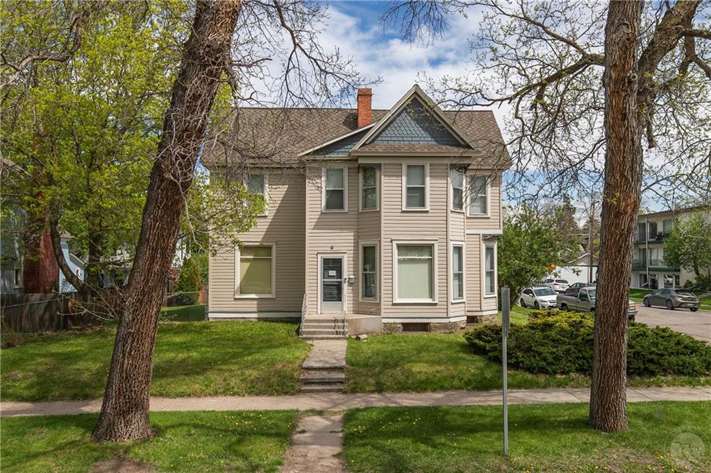 222 S Willson Ave Property Photo