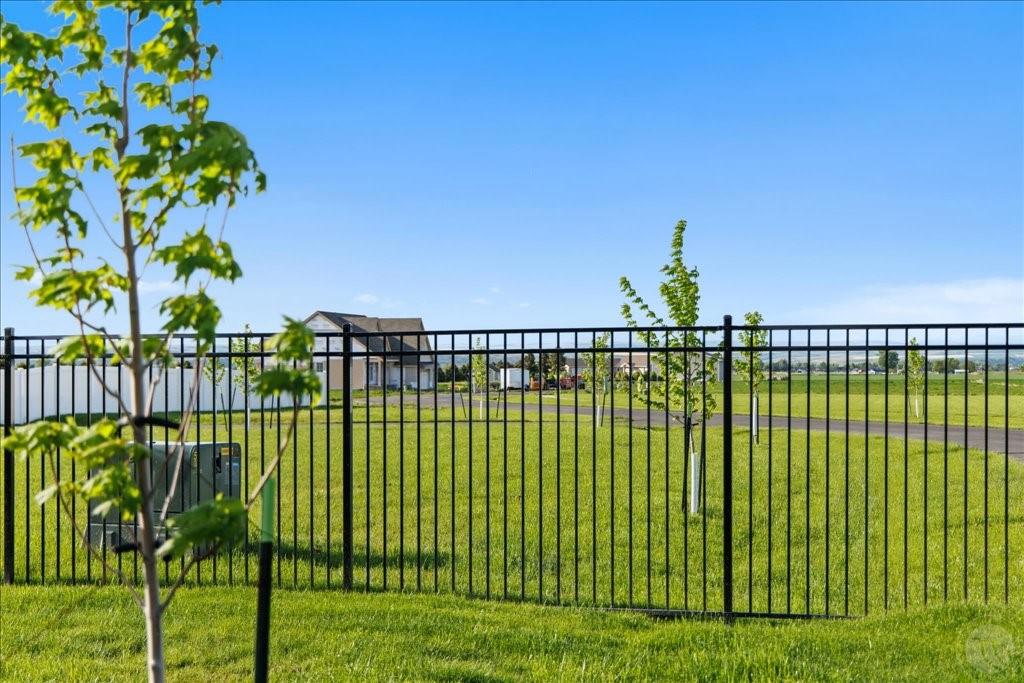 Lot 7 Black Canyon Court Property Photo 11