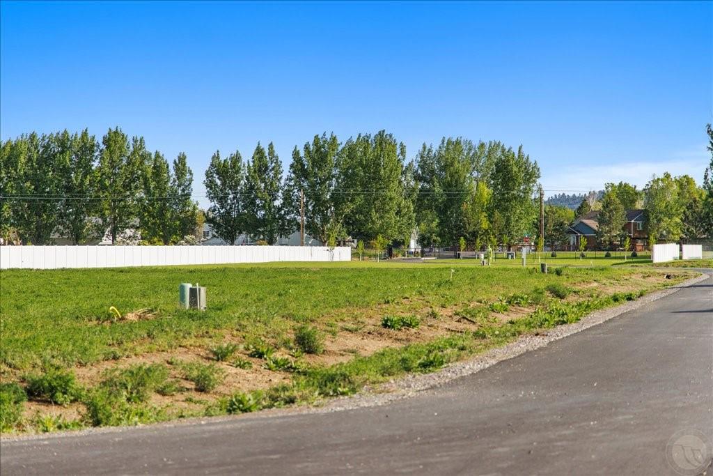 Lot 13 Black Canyon Court Property Photo 4