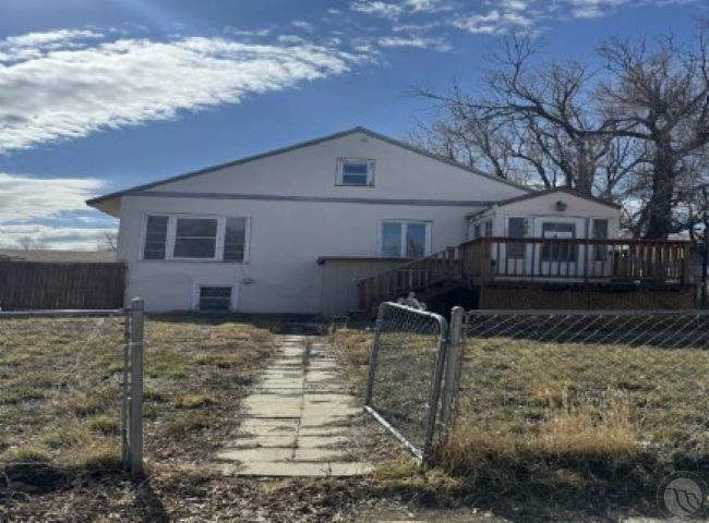 406 C Street Property Photo 1
