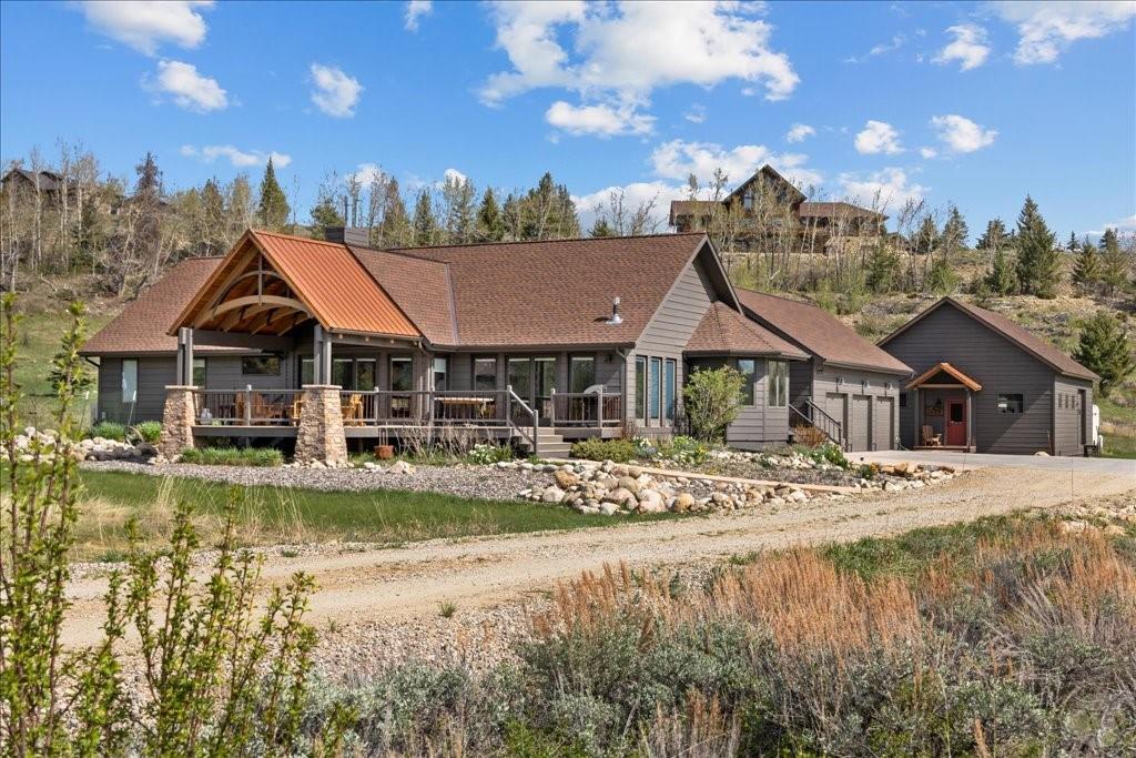 20 Aspen Hollow Property Photo 1