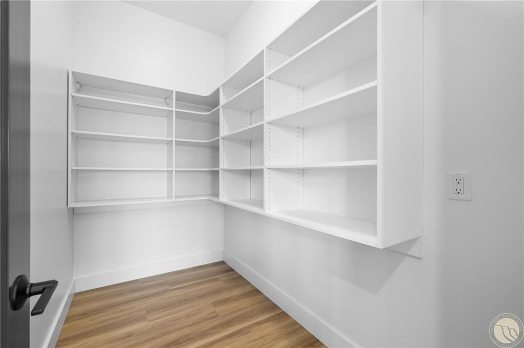 4706 Sky Vista Court Property Photo 11