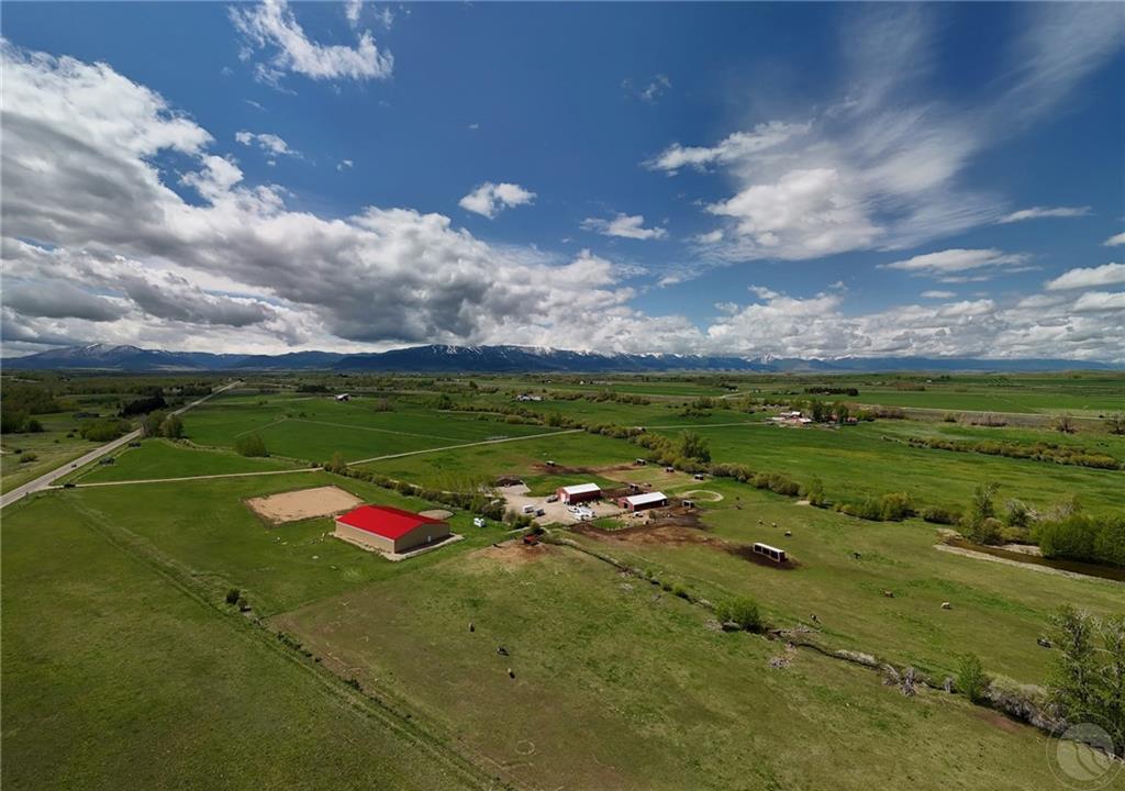 10 Pelto Lane Property Photo 1