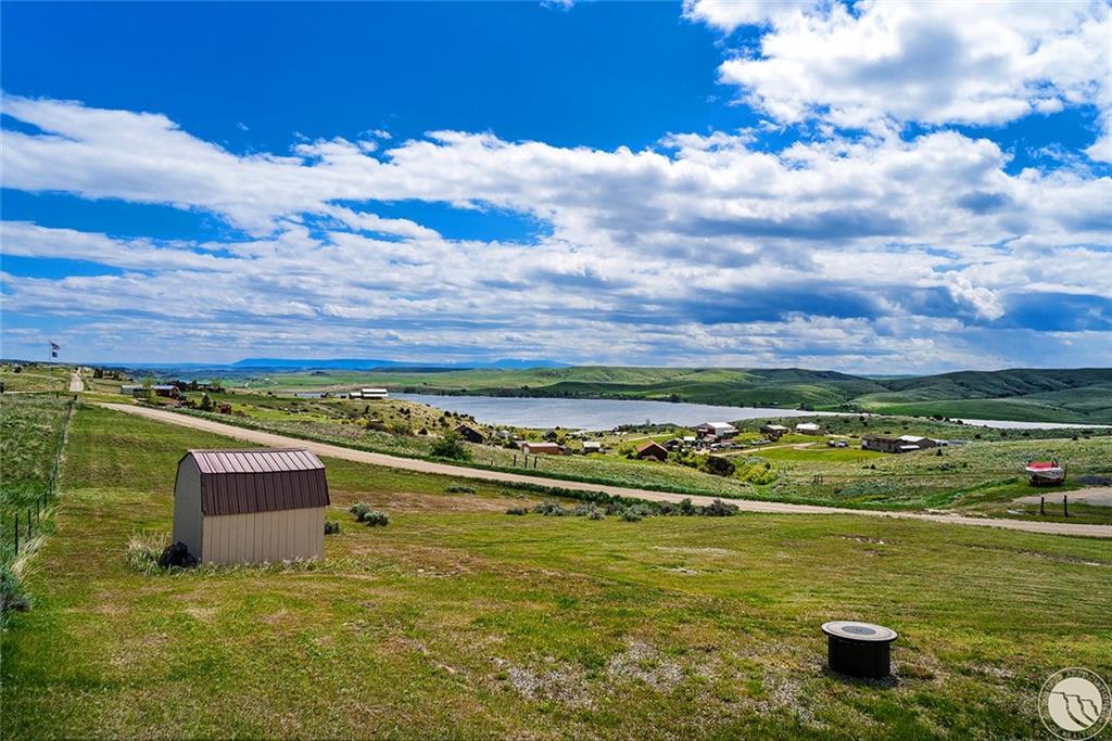 112 Garnet Boulevard Property Photo 6