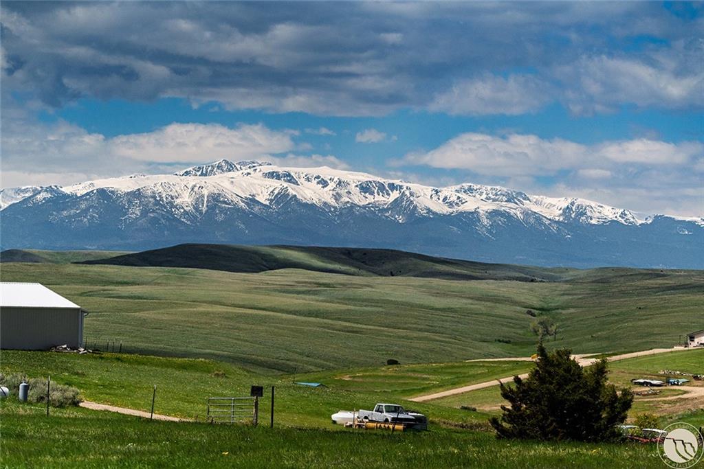 112 Garnet Boulevard Property Photo 7