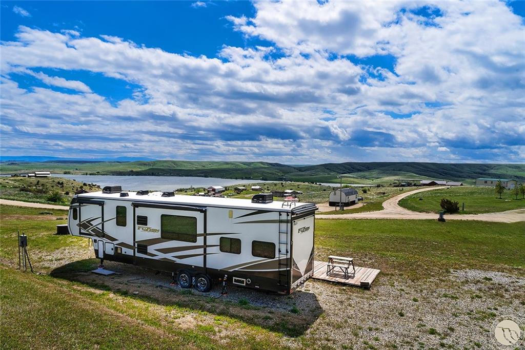 112 Garnet Boulevard Property Photo 18