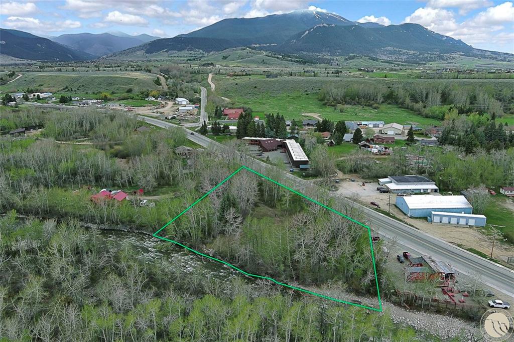 1400 Broadway Ave South Property Photo 1