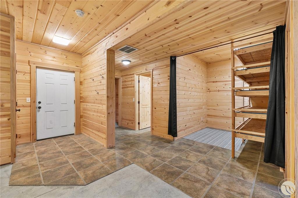 9774 Bison Road Property Photo 23