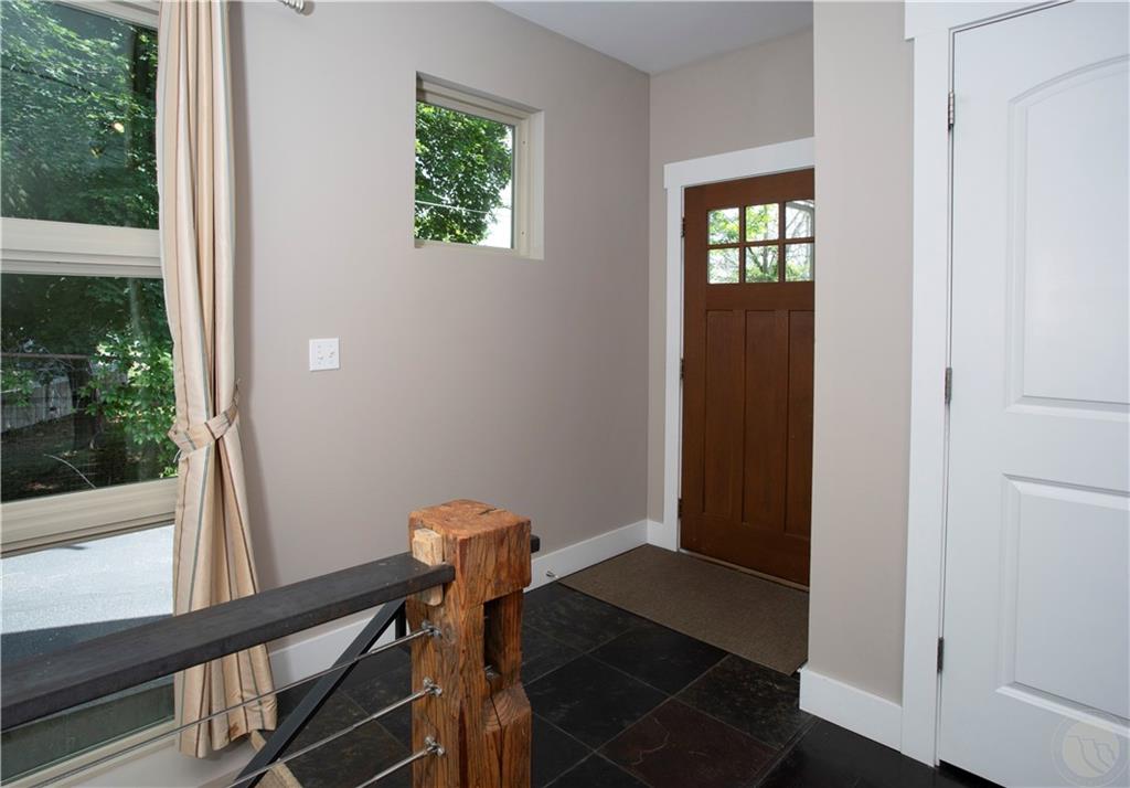 413 Rimrock Road Property Photo 3