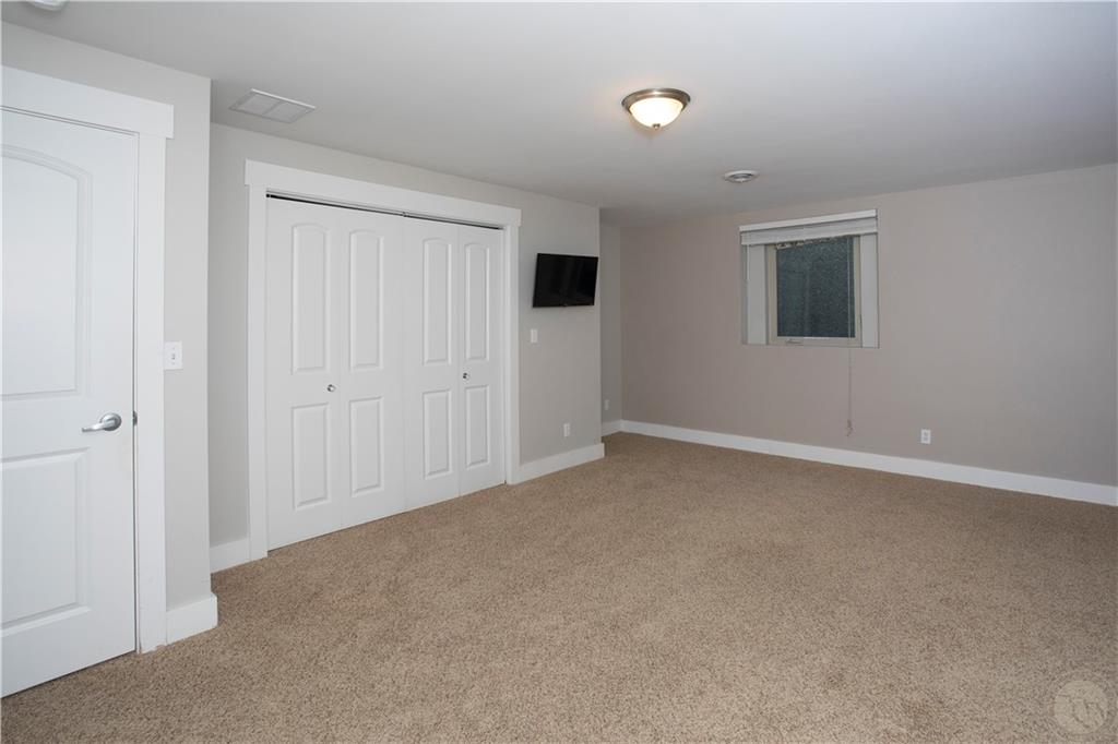 413 Rimrock Road Property Photo 30
