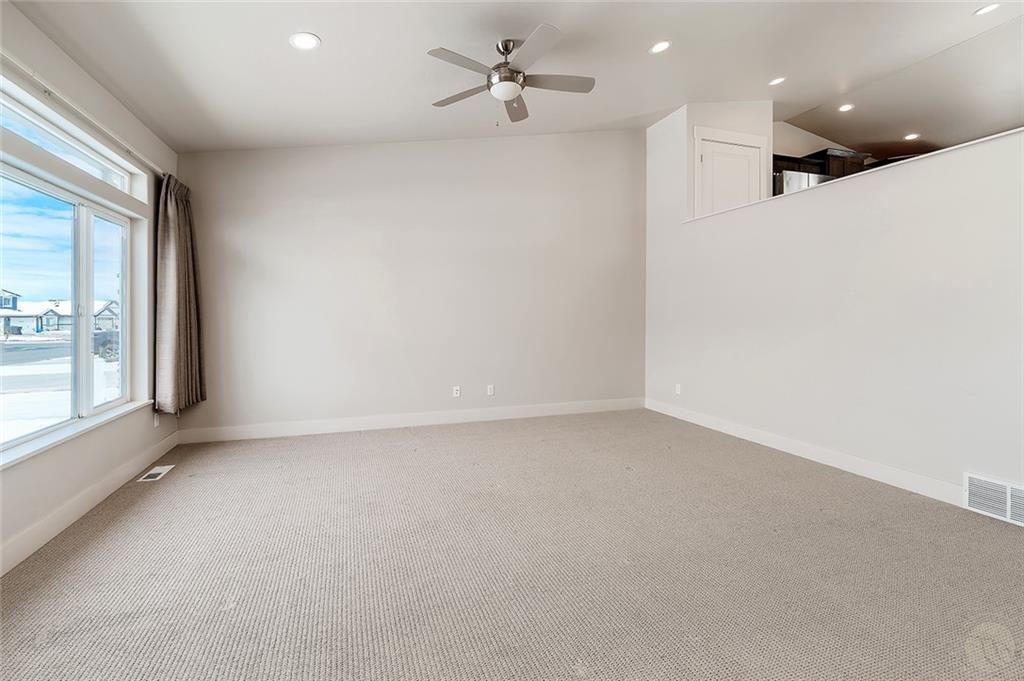 2253 Gleneagles Boulevard Property Photo 5