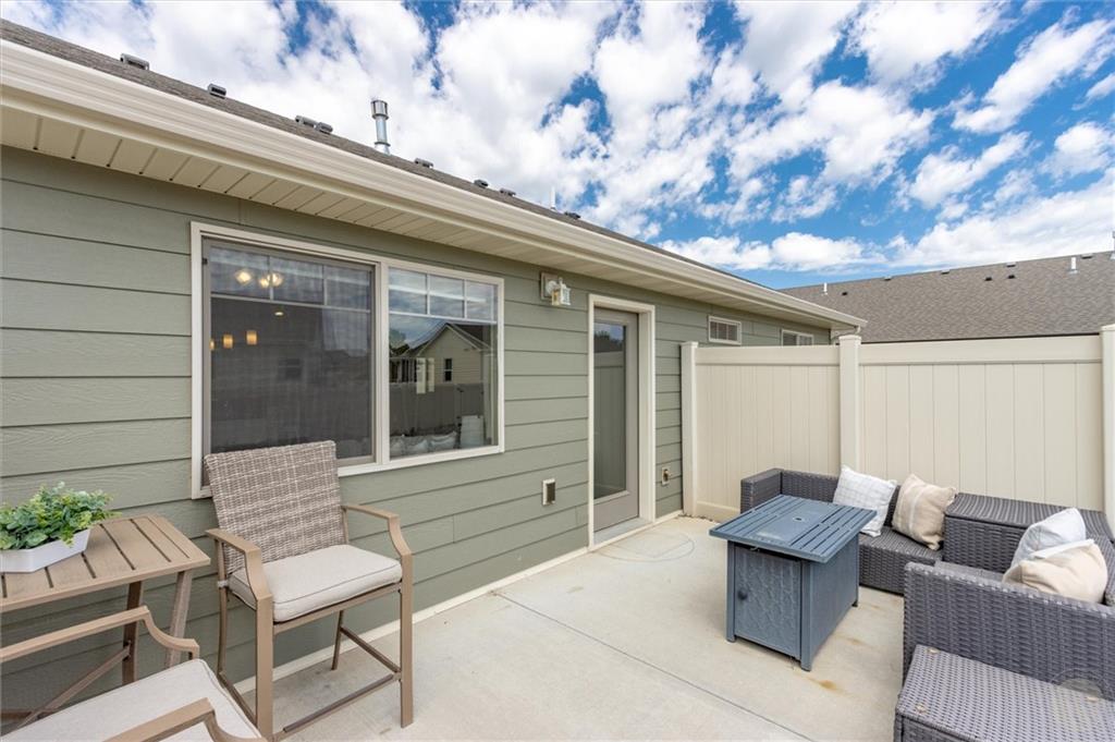5906 Foxtail Loop Property Photo 24
