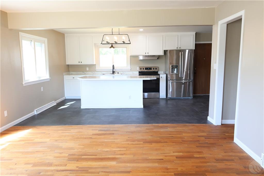 1034 1st Avenue Property Photo 9