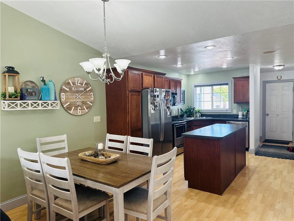 1604 Picador Place Property Photo 4
