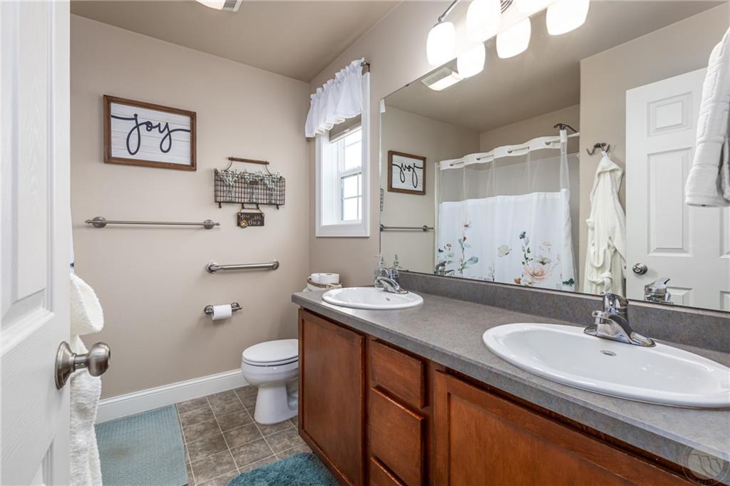 1604 Picador Place Property Photo 12