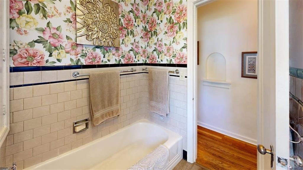 107 Avenue C Property Photo 11