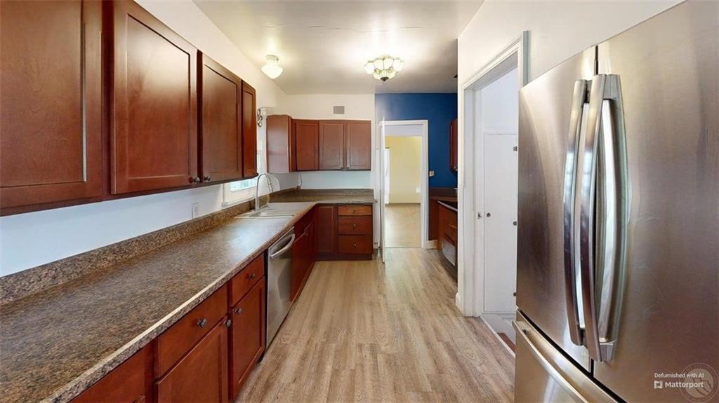 107 Avenue C Property Photo 22