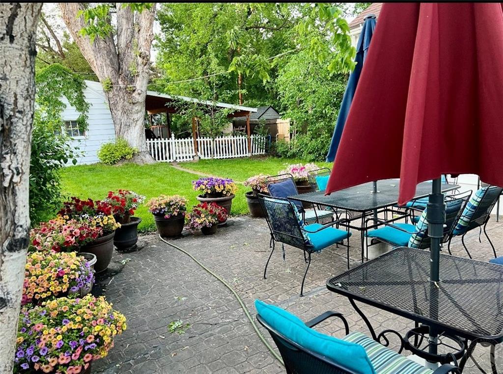107 Avenue C Property Photo 29
