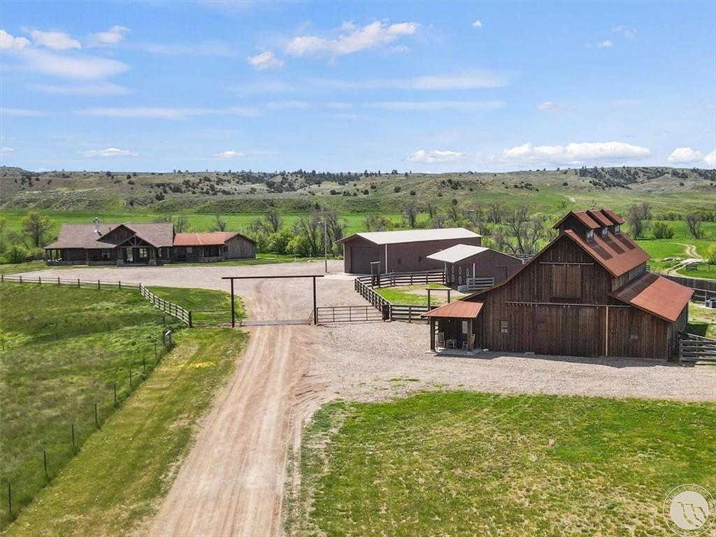 1376 Rosebud Creek Road Property Photo 1