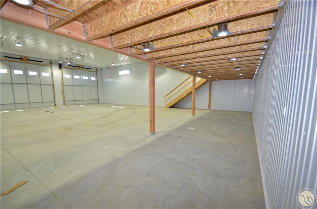 6911 Backcountry Avenue Property Photo 11