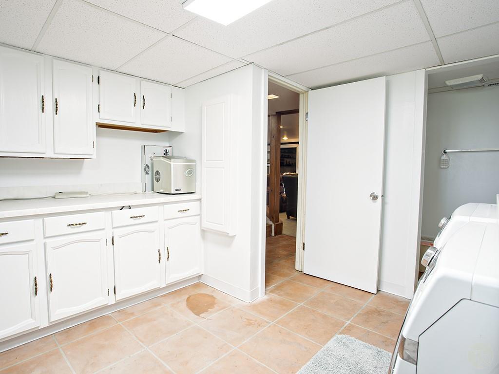 4748 Rimrock Rd Property Photo 24