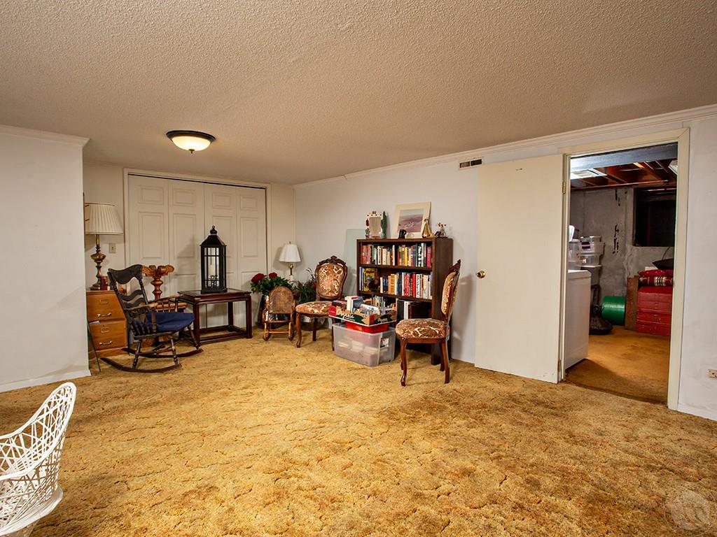 4748 Rimrock Rd Property Photo 27