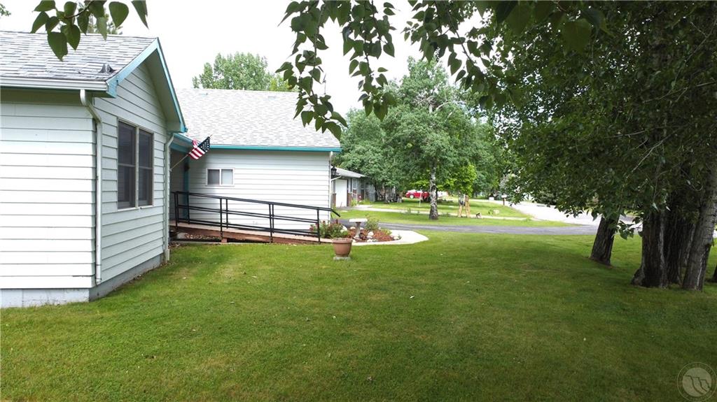 10 Elizabeth Ave Property Photo 35