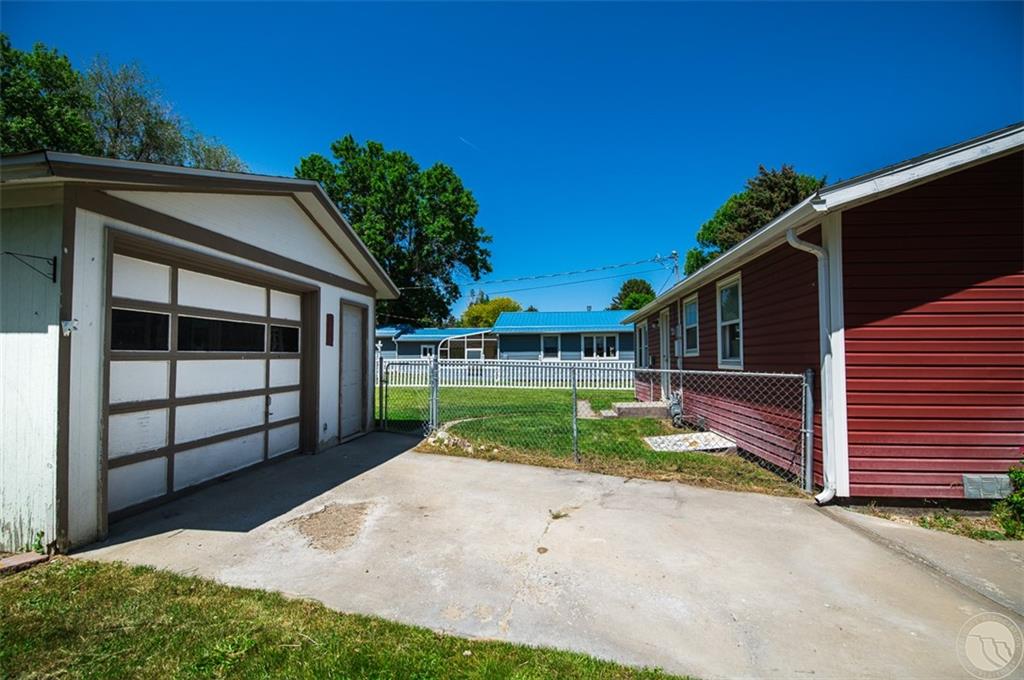 510 S 2nd Street Property Photo 16