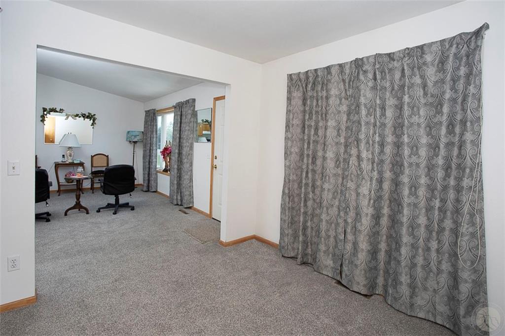 6639 Hackney Property Photo 14
