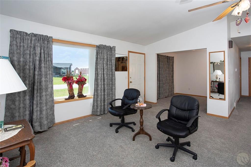 6639 Hackney Property Photo 17