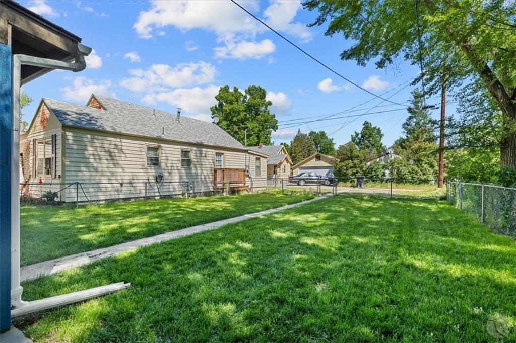 643 Parkhill Property Photo 32