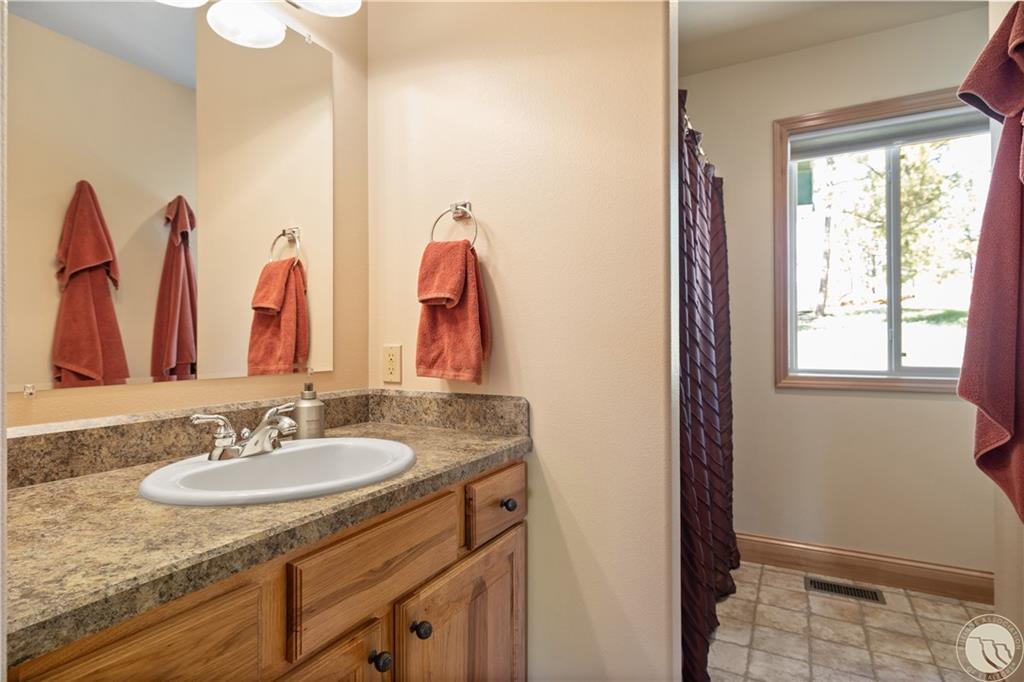 38 Lewis Trail Property Photo 10
