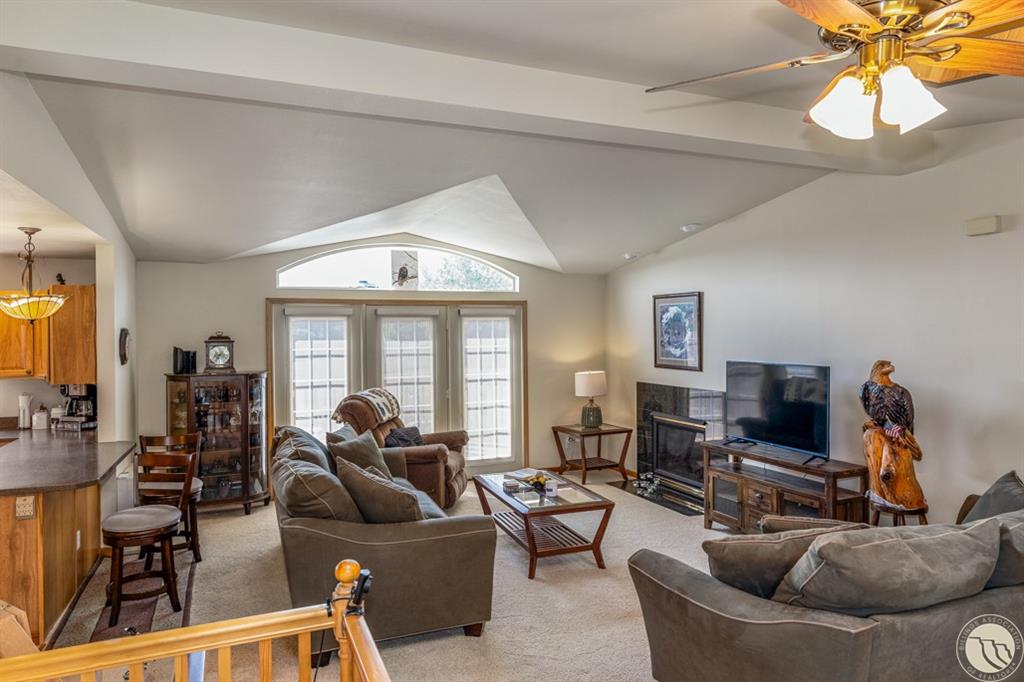 27 Beavertail Road Property Photo 16