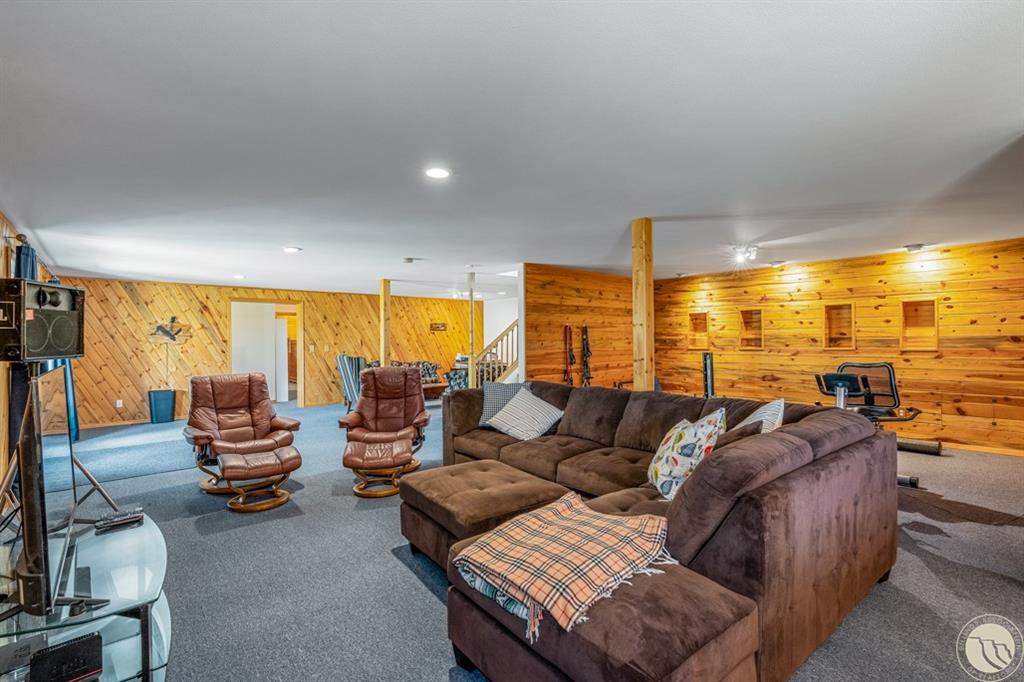 27 Beavertail Road Property Photo 32