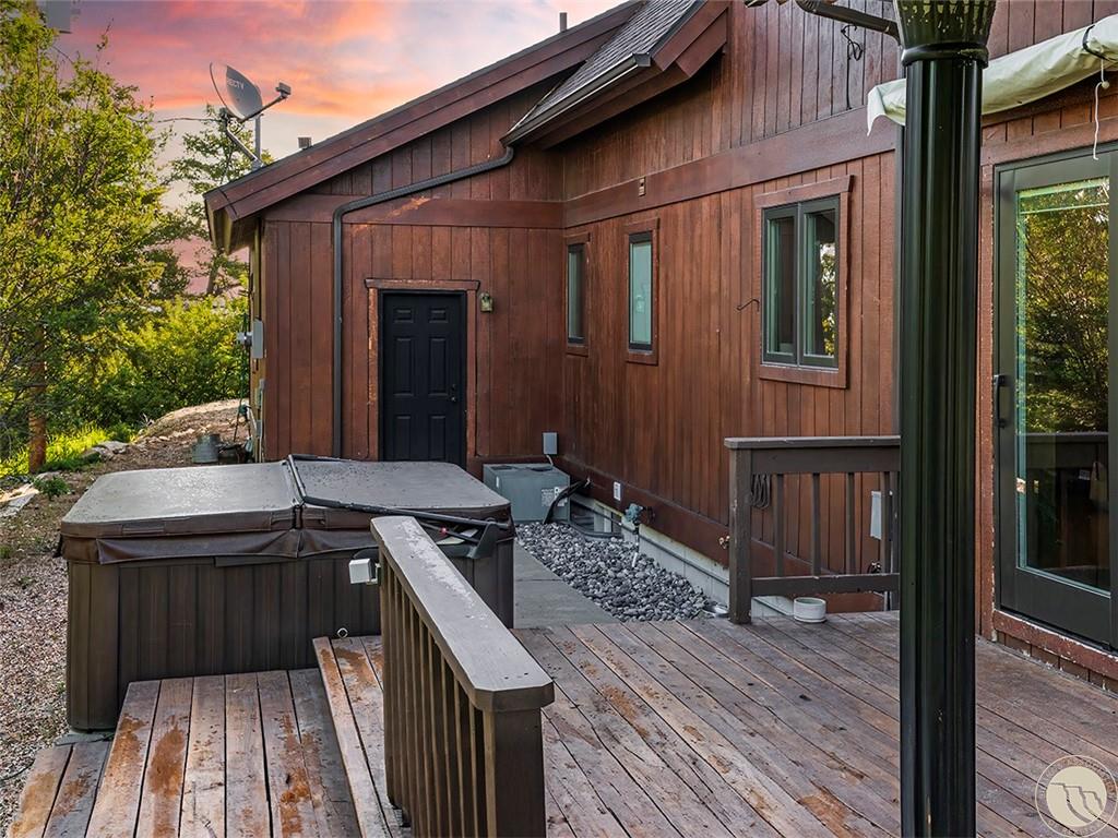 639 Clear Creek Road Property Photo 15