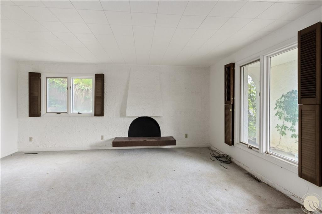 1323 Granite Property Photo 4