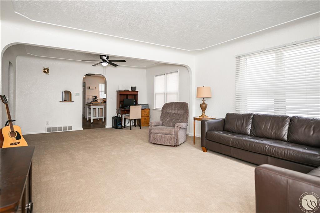 406 S 29th Street Property Photo 2