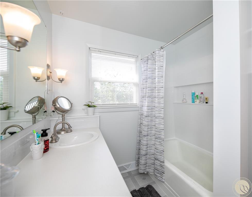 406 S 29th Street Property Photo 10