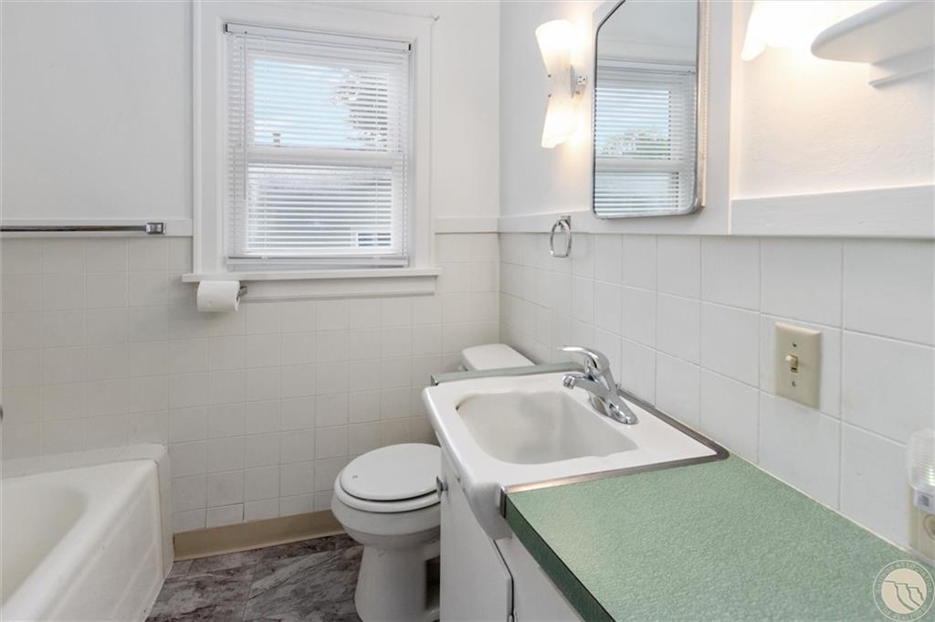 728 Avenue C Property Photo 14