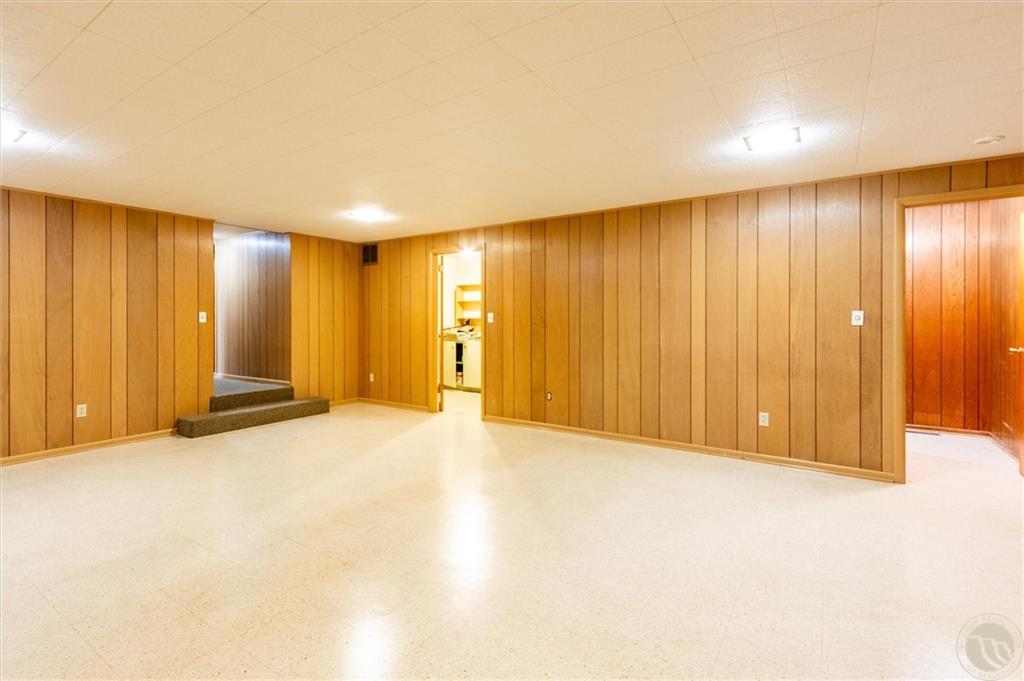 728 Avenue C Property Photo 16