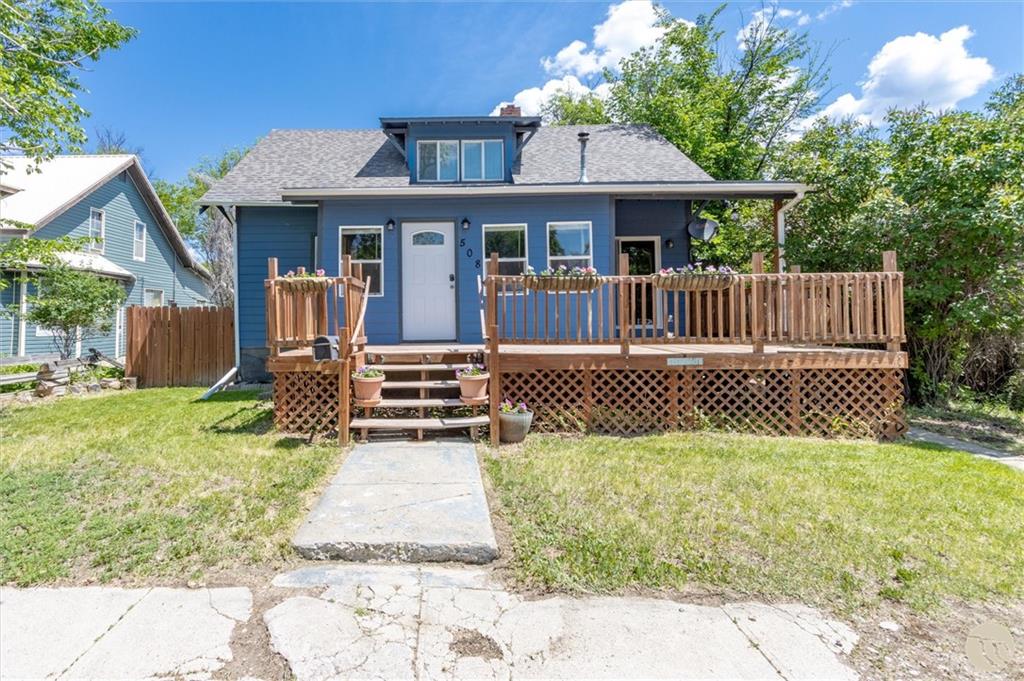 508 1st Street Property Photo 1