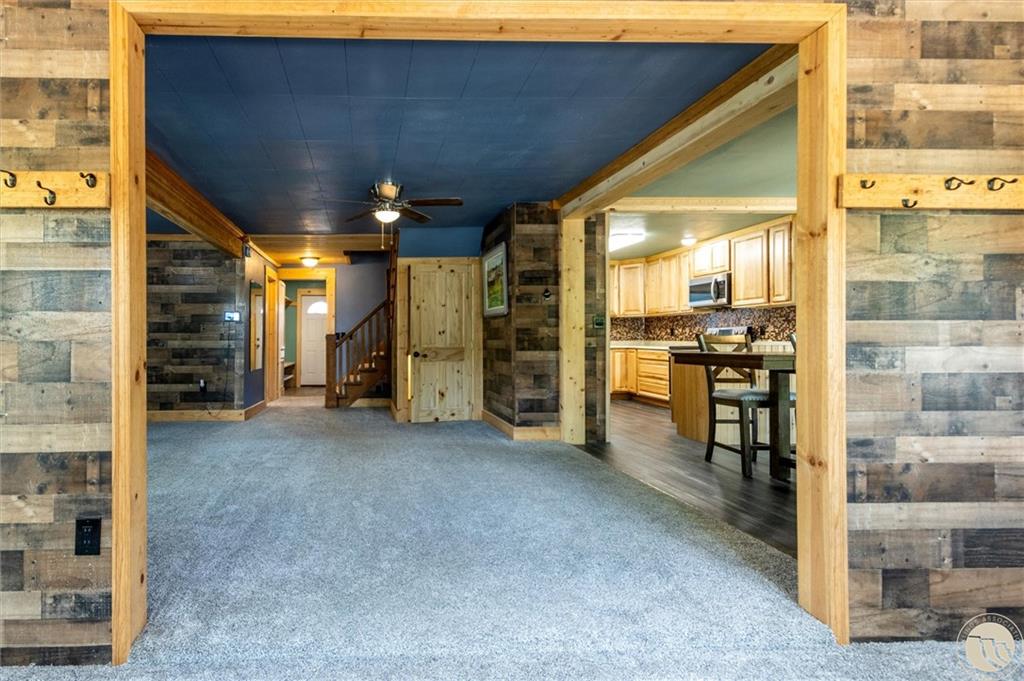 508 1st Street Property Photo 5