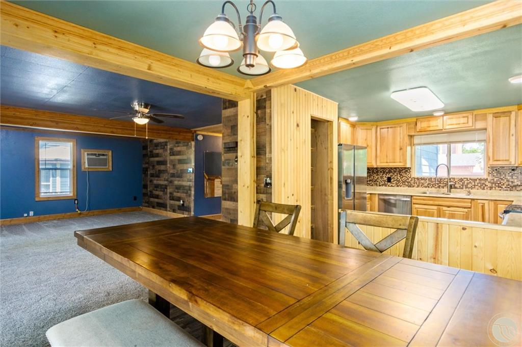 508 1st Street Property Photo 12