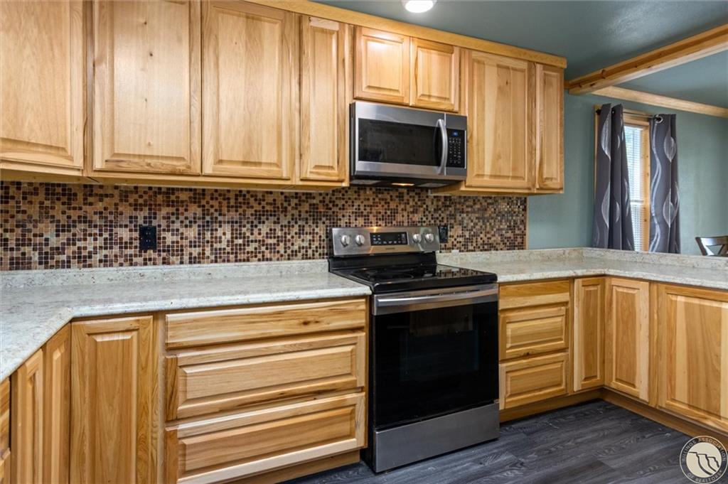508 1st Street Property Photo 15