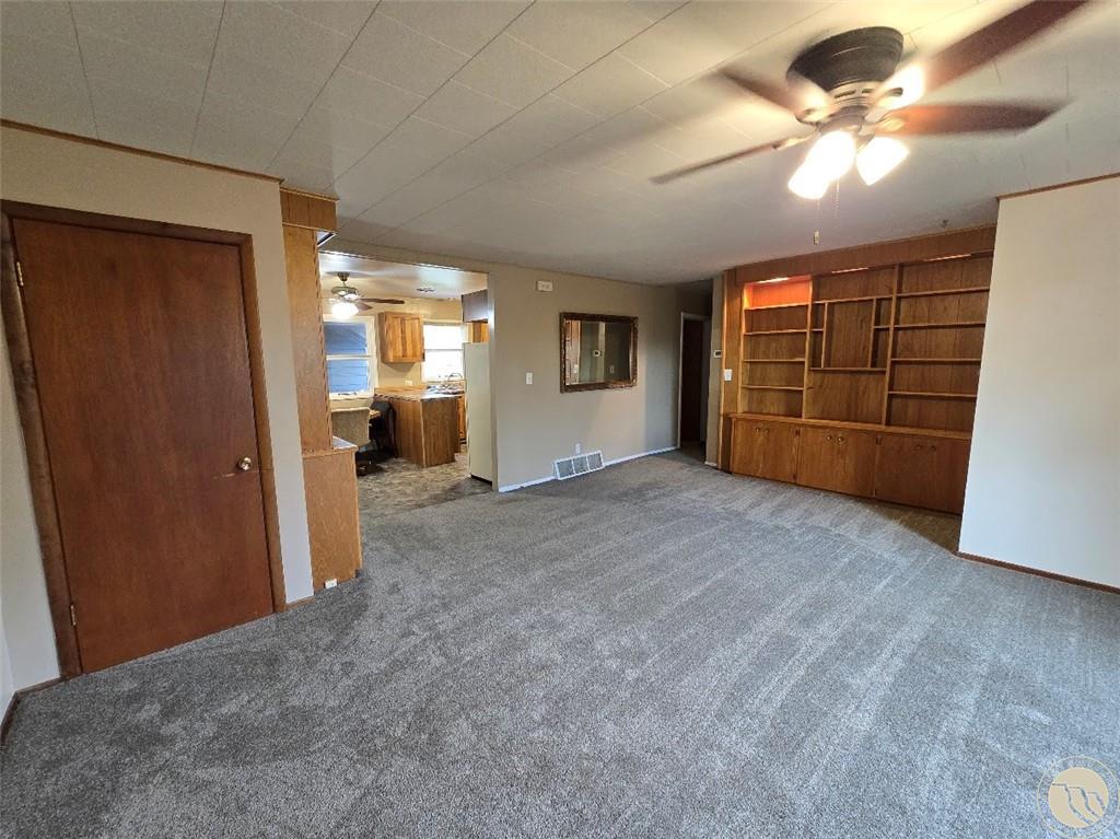 306 S Monroe Street Property Photo 5