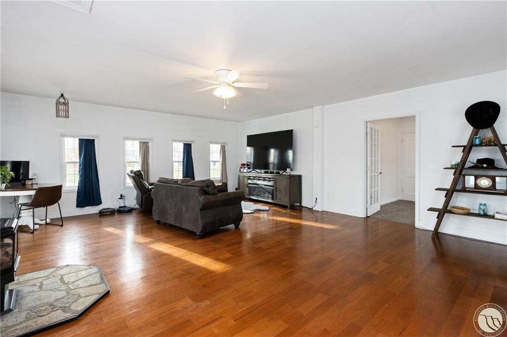 2291 Bench Boulevard Property Photo 15