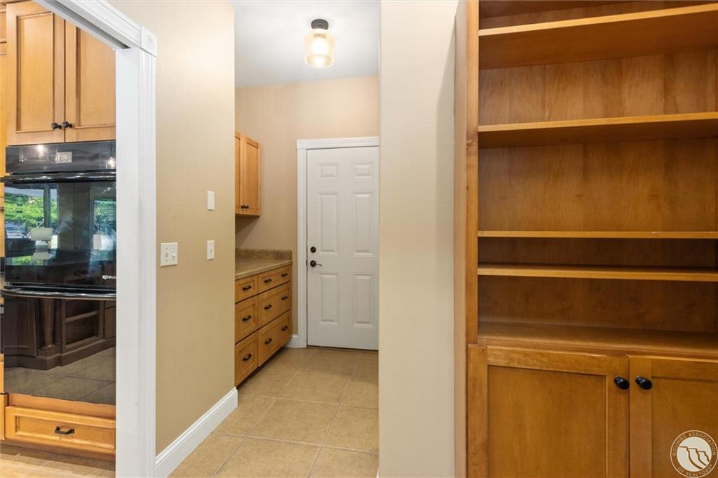 2355 Quail Court Property Photo 24